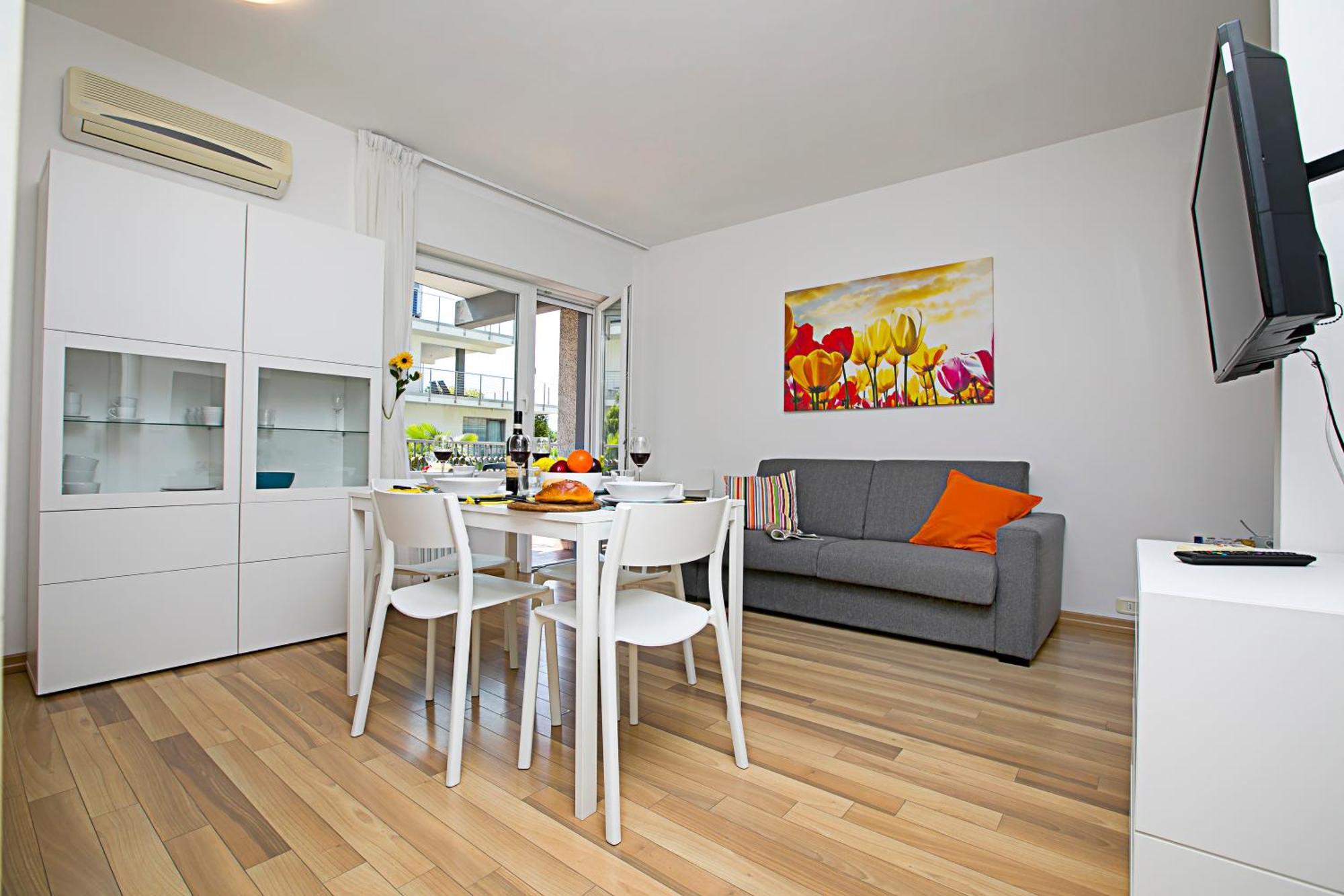 Riva Lago E Spiaggia Apartment 2 - Happy Rentals Exterior foto